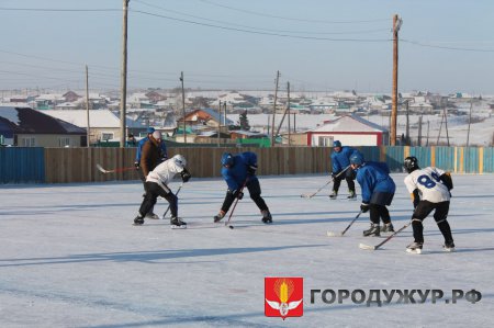 Городской турнир по хоккею (фотографии)